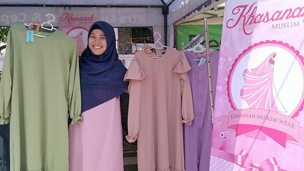 Kisah Nur Khazanah Desainer Busana  Muslim  Lokal yang Sukses