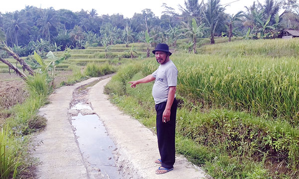 Proyek Desa Tanjungsari Disoal Warga