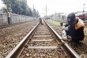 Terkena Dampak KA, Warga Minta Relokasi