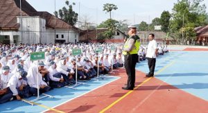 Pelajar di Cibadak Ikuti MRSF