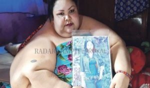 Beratnya 350 Kg, Bu Tiwi Wanita Terberat di Kalteng