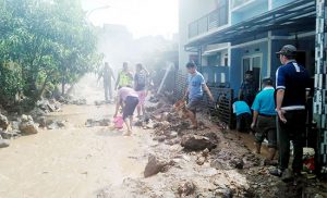 Banjir Bandang Makan Korban