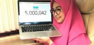 Terlibat Konflik Ria Ricis Minta Maaf di Instagram