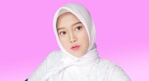 Berbakat Dalam Bernyanyi