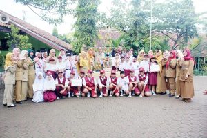 SDN Cipanas Juara Umum LKBB