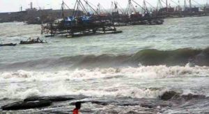 Cuaca Ekstrem Serang Laut Kidul, Nelayan Sukabumi Tekor