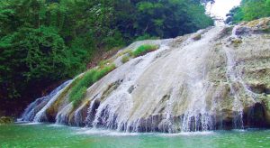 Keindahan Curug Kaca Seperti Surga