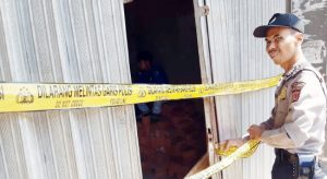 Ruko Ambruk di Cibadak Ilegal