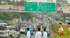 Jalur Puncak, Kendaraan Berat Dilarang Melintas