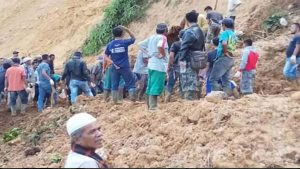 Gunung Pongkor Longsor, Delapan  Penambang Liar  Tewas