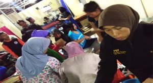 Haru Bercampur Bahagia, Begini Sahur Pertama Korban Pergerakan Tanah di Nyalindung