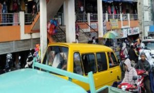 Warga Cianjur Serbu Pasar demi Ramadan