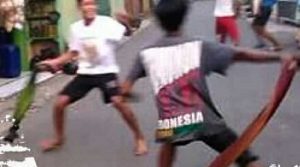 Perang Sarung Menelan Korban