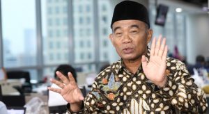 Penjelasan Mendikbud soal Rotasi Guru Besar-besaran