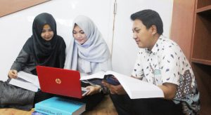 Mata Kuliah Wajib Umum Pakai Sistem Online