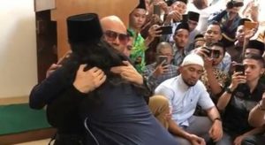 Deddy Corbuzier Tegaskan Jadi Mualaf Bukan karena Perempuan