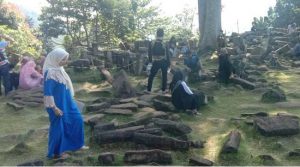 Meskipun Sempat Longsor, Gunung Padang Tetap Menjadi Pilihan Wisatawan