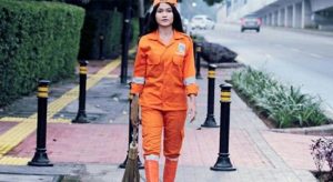 Petugas PPSU Cantik Ditabrak, Pelakunya Bernama Anang