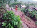 Terancam Longsor, 20 Rumah di Paburan