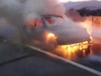 Sedan Membara di Tol Pasirkoja
