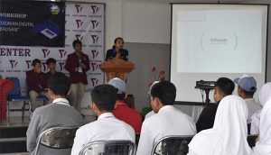 Pendidikan dan Era Globalisasi Dibahas di Seminar Workshopnya HMSI Universitas Nusa Putra