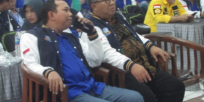 Iman Merajut Sinyal ke Marwan