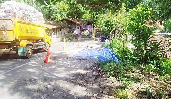 Jalan Cikembar-Cibadak Terancam Putus