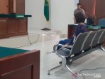 Hakim Vonis Bebas Wanita Pembawa Anjing ke Dalam Masjid