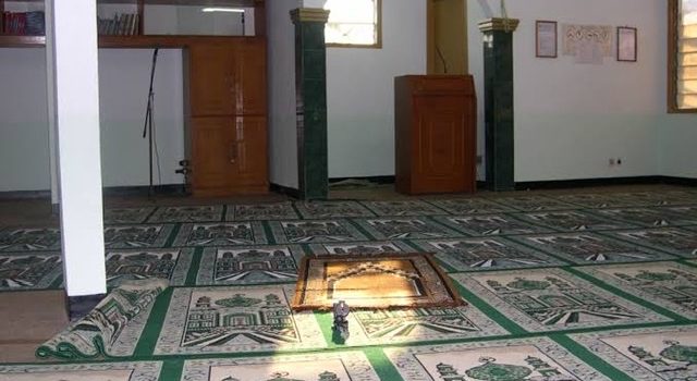 Hari ini dan Besok Matahari Tepat di Atas Ka’bah, Ini Cara Mudah Tentukan Kiblat yang Benar