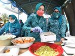 Gerakan Nasi Bungkus, Atalia Ridwan Kamil Tinjau Dapur Umum