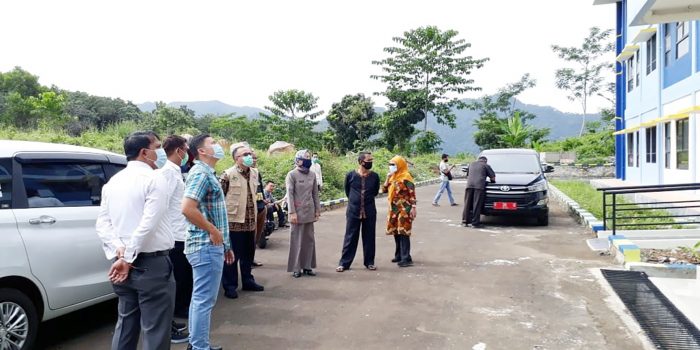 Sekda Tinjau Lokasi Isolasi OTG Rusunawa Palabuhanratu