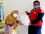 Rienamsi Peduli Dengan Berbagi Sembako