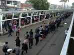 Pagi Hari Stasiun Bogor Padat, Antrean Lebih 500 Meter