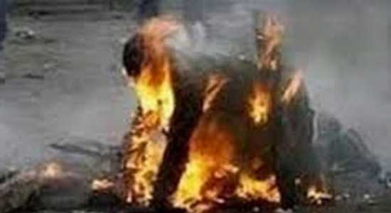 Gara-gara Bilang Biarin Sama Ibunya, Anak Tewas Dibakar Ayah Sendiri