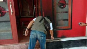 Kantor DPC PDIP Cianjur Diteror Bom Molotov
