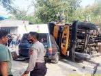 Rem Blong, Truk Batu Kapur Hantam Kijang