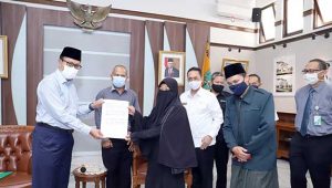 Walikota Sukabumi Salurkan Jaminan Kematian