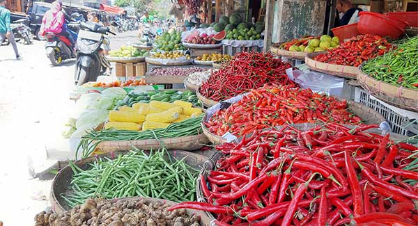 Harga Cabe Merah Semakin Pedas Rp46 ribu  Radar Sukabumi