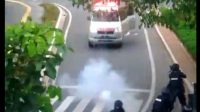 Mobil Ambulans Kabur dan Ditembaki Polisi Saat Demo UU Cipta Kerja