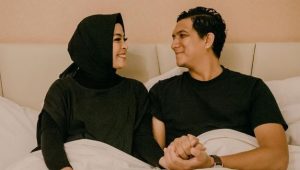 Tantri Kotak Menagis Dikasih Tulisan Ini