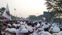 Sambut Kedatangan Habib Rizieq,  Lalu Lintas Arah Bandara Soetta Macet Hingga 7 KM
