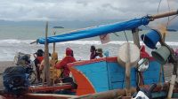 Wisatawan Asal Ciemas Terseret Ombak Pantai Batu Bentang