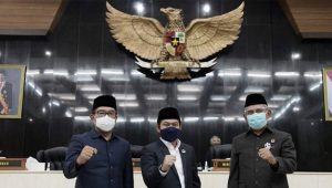 Sah, Raperda APBD Jabar TA 2021 Menjadi Perda