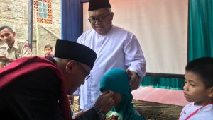 Tuntaskan Janji, Ade Dasep Bangun Videotron di Enam Kecamatan