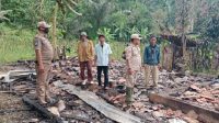 Api Melumat Habis Rumah Jamaludin Hingga Hangus Terbakar