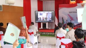 41.713 Sertifikat PTSL Dibagikan