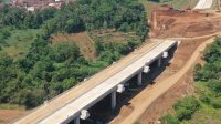 Pailit, Pembangunan Tol Bocimi Dijual Ke Swasta
