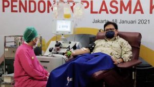 Tingkat Kesembuhan Pasien Covid-19 akan Semakin Besar, Airlangga Minta Penyintas Donorkan Plasma Konvalesen