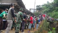 Kodim 0607 Bangun Jembatan di Parungkuda