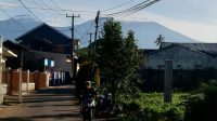 Megah dan Indah, Foto Gunung Gede Pangrango dari Cisaat Sukabumi Viral
